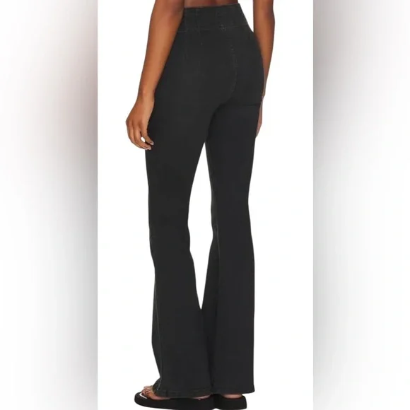 We the free, flare high rise jeans, Black, Onyx,Stretch denim, flared, Size 29 - Picture 8 of 9